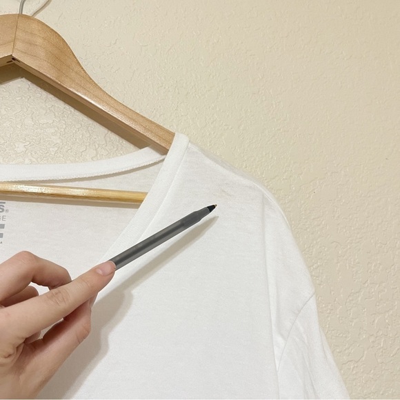 Vans Florals Filled Graphic Short Sleeve V-Neck Top Size X-Large Women - Picture 9 of 9